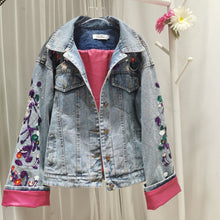 Load image into Gallery viewer, Jane Floral Embroidery Denim Jackets
