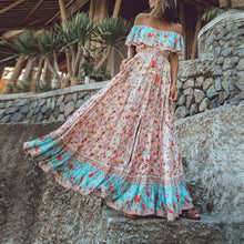 Load image into Gallery viewer, Essence Of Beauty Maxi Dress
