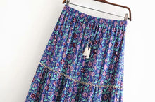 Load image into Gallery viewer, Lucy In The Sky Maxi Skirt
